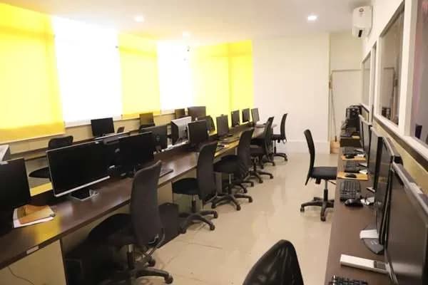 Frameboxx Andheri campus photograph 1