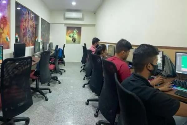 Frameboxx Dadar campus photograph 4
