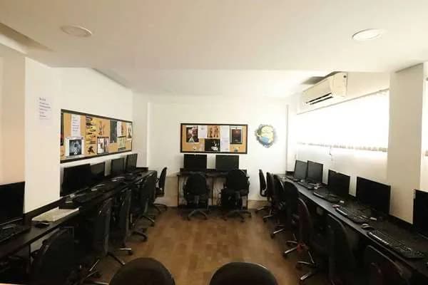 Frameboxx FC Road campus photograph 7
