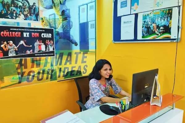 Frameboxx Ghatkopar campus photograph 3