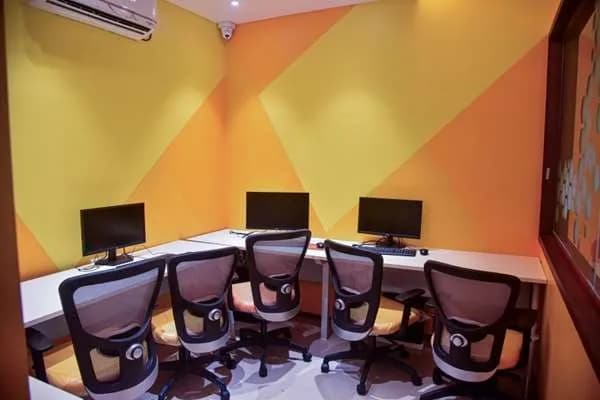 Frameboxx Hubli campus photograph 8