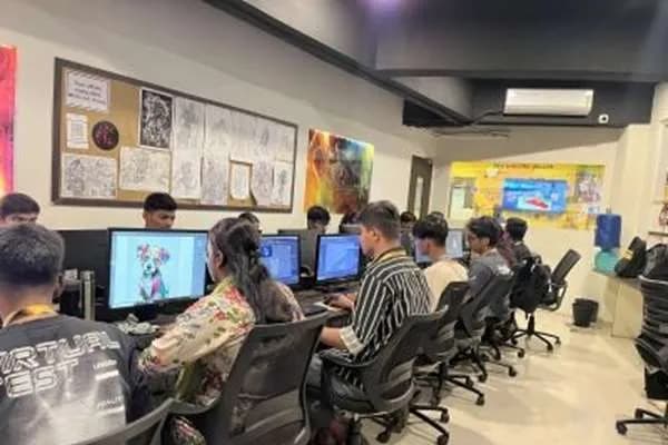 Frameboxx Malad campus photograph 1