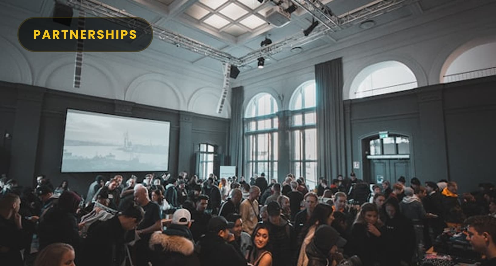 PARTNERSHIPS — Crowded Frameboxx industry partnership networking event